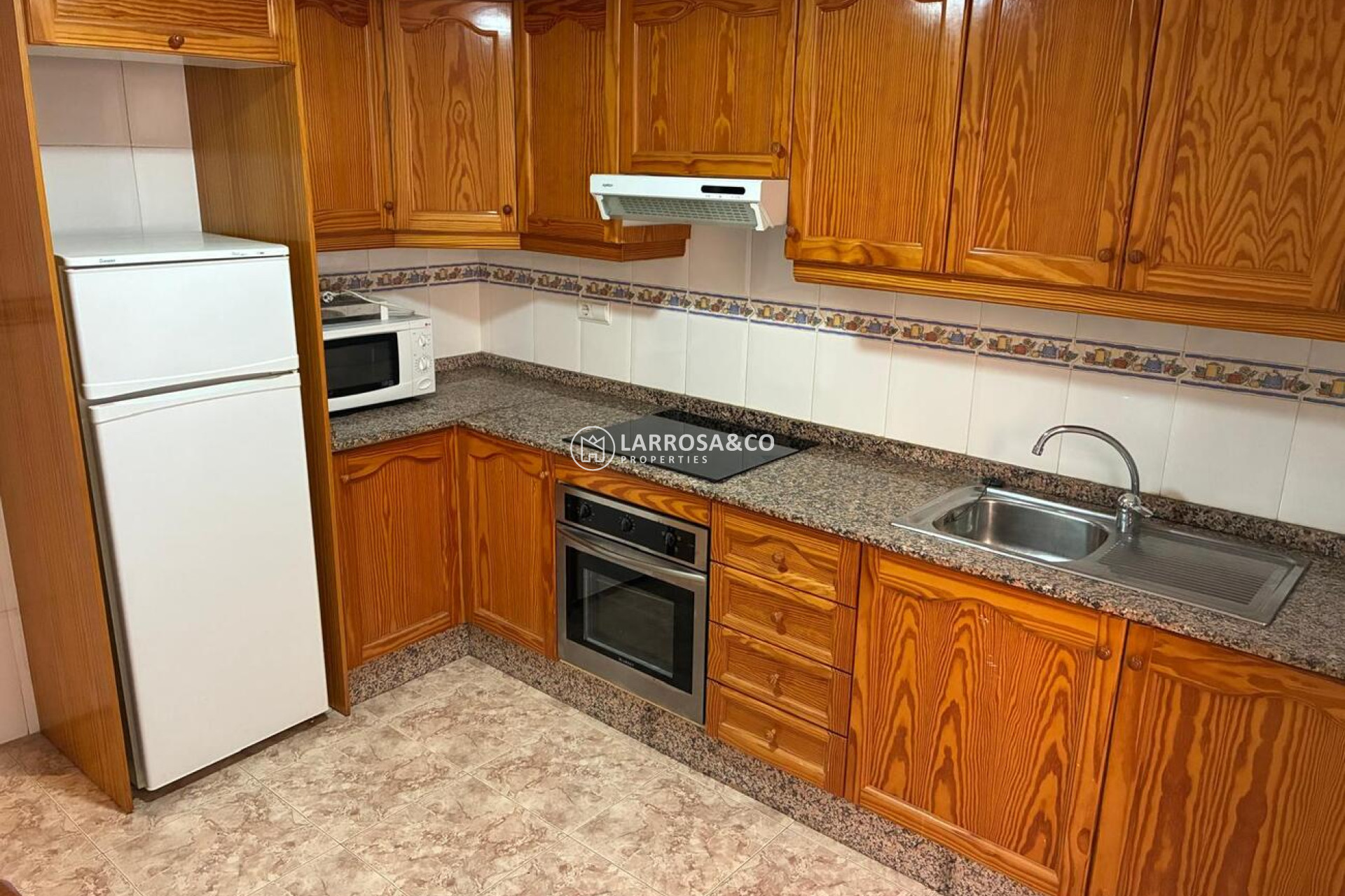Resale - Apartment - Almoradí - Costa Blanca