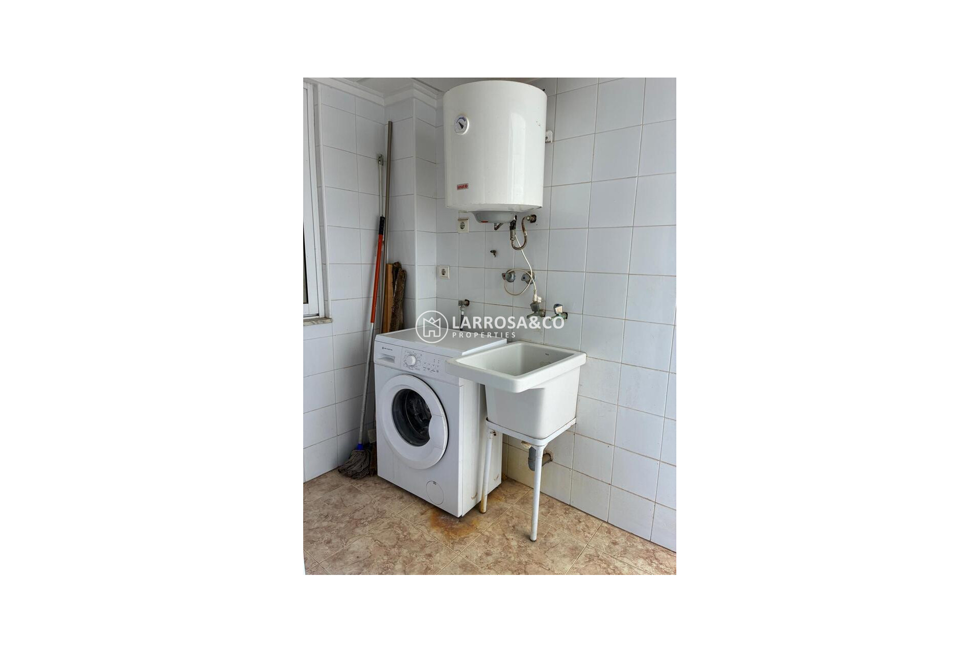 Resale - Apartment - Almoradí - Costa Blanca
