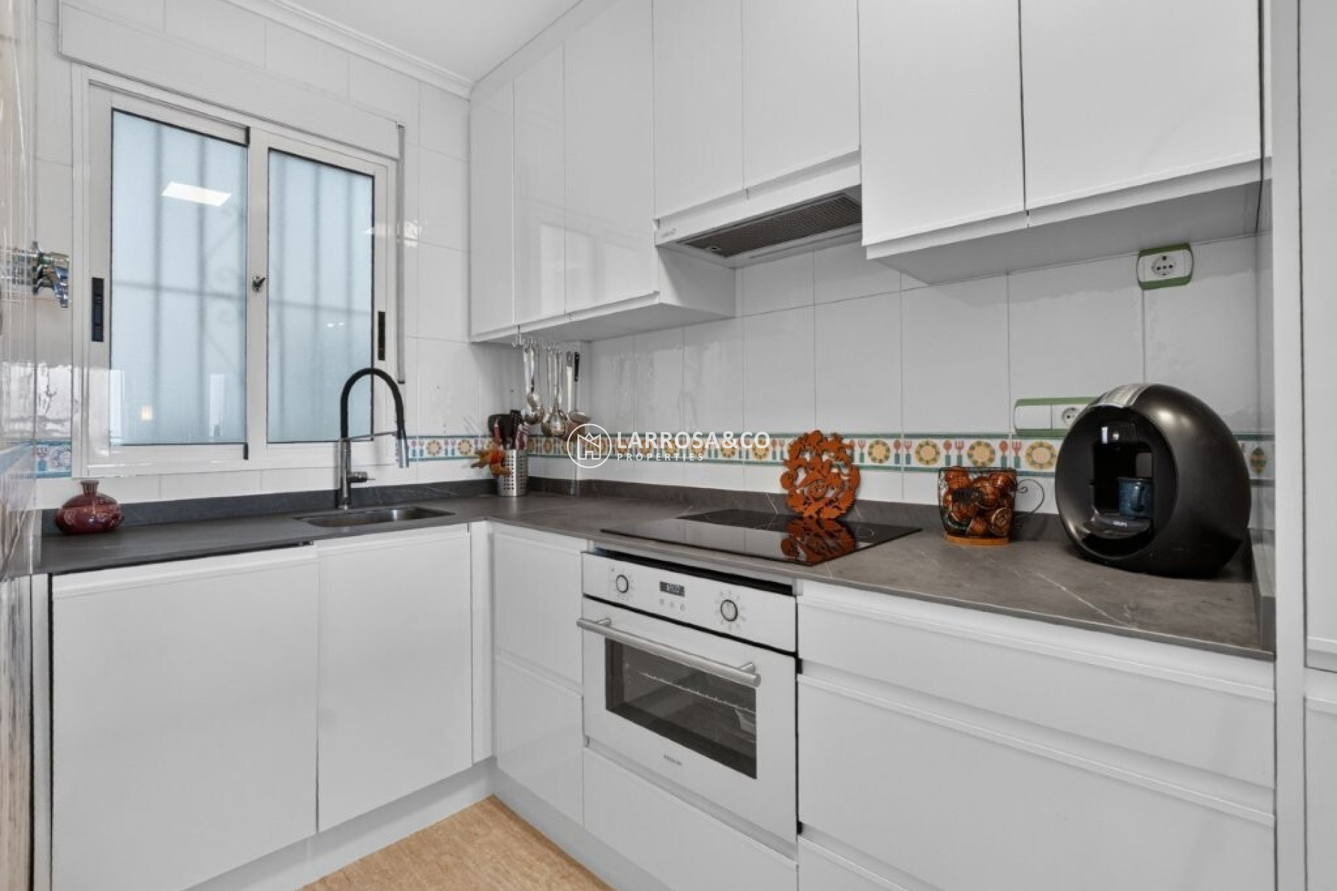 Resale - Apartment - Almoradí - Costa Blanca