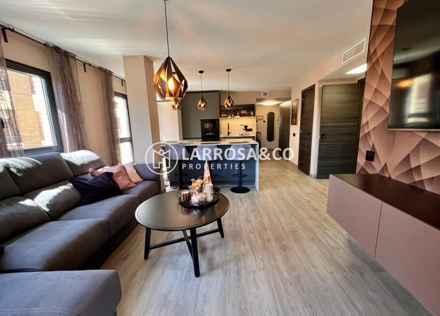 Resale - Apartment - Almoradí - Inland