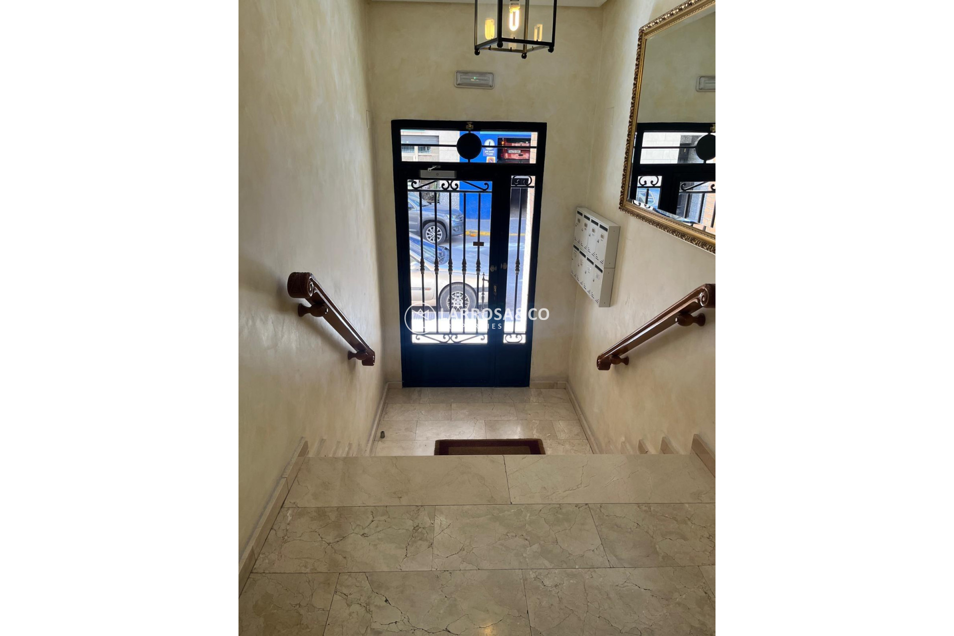 Resale - Apartment - Almoradí