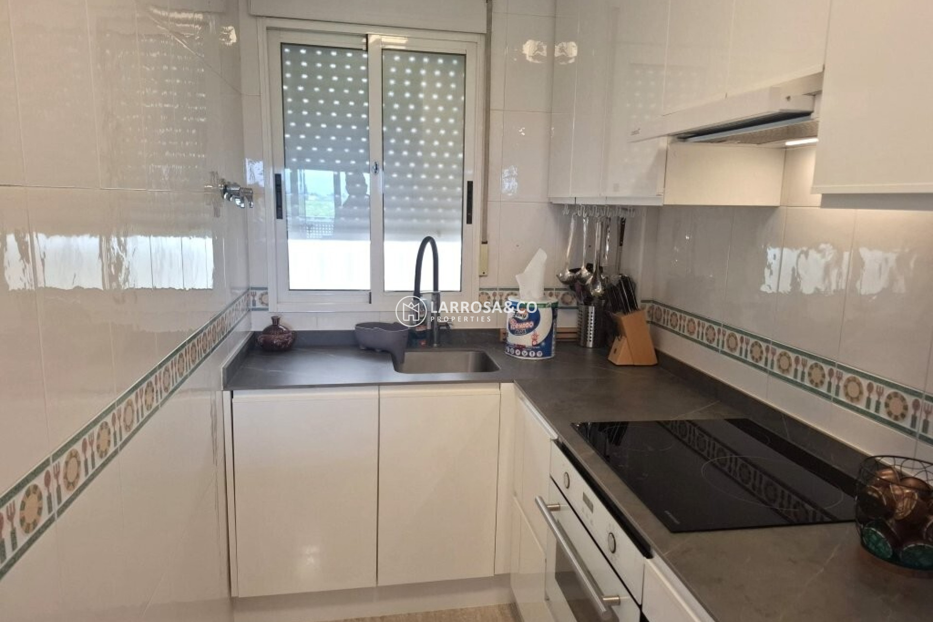 Resale - Apartment - Almoradí