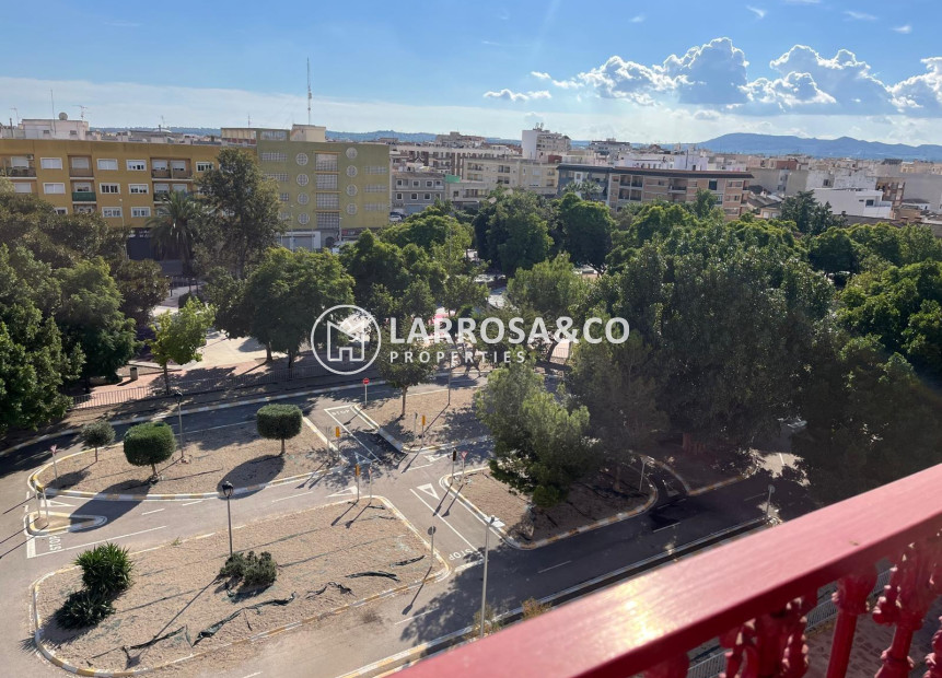 Resale - Apartment - Almoradí