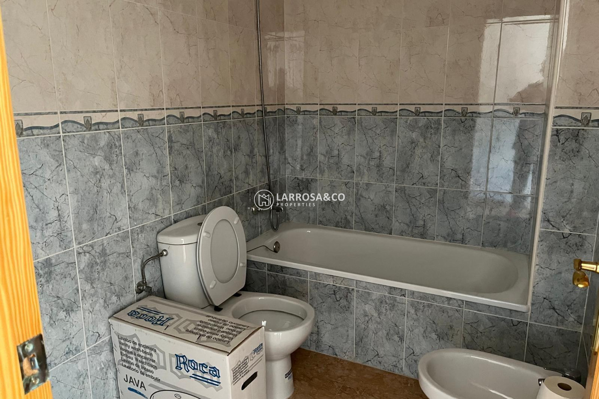 Resale - Apartment - Almoradí