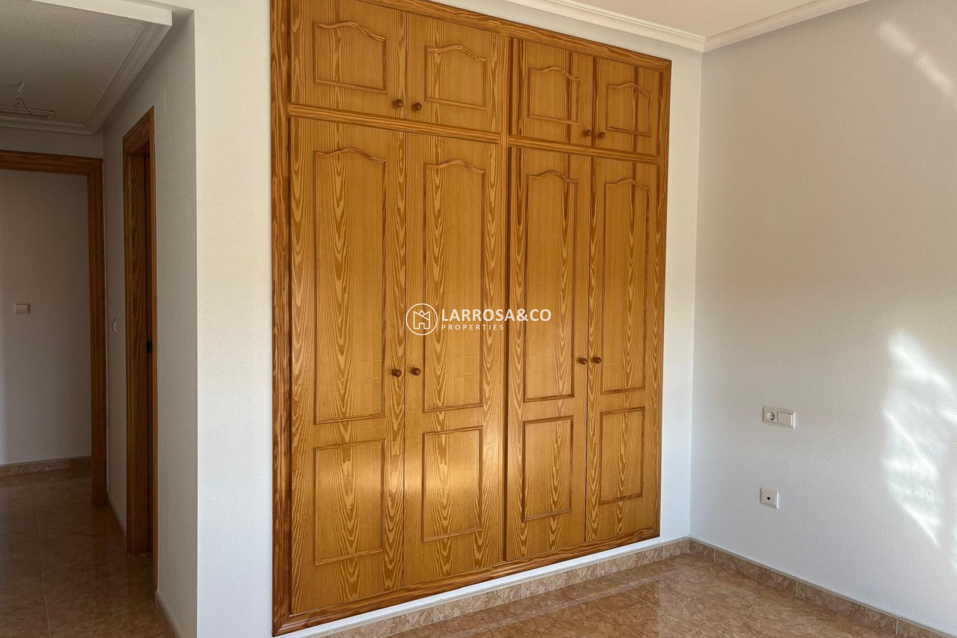 Resale - Apartment - Almoradí