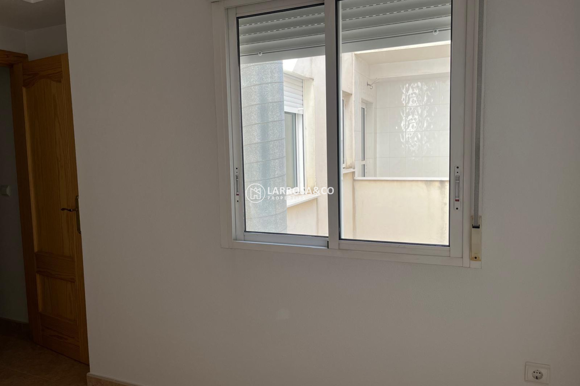 Resale - Apartment - Almoradí