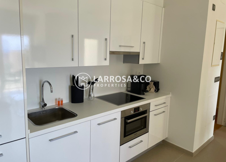 Resale - Apartment - Benidorm - Playa de Poniente