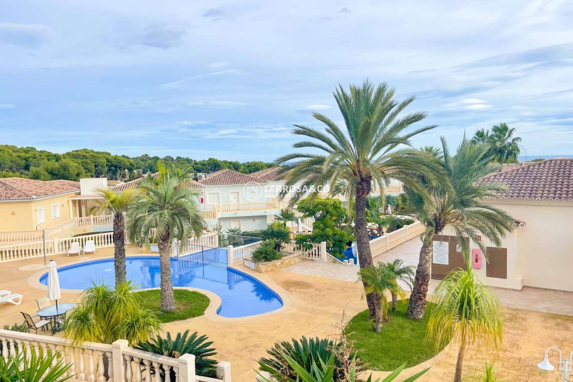 Resale - Apartment - Benissa Costa - Costa Blanca