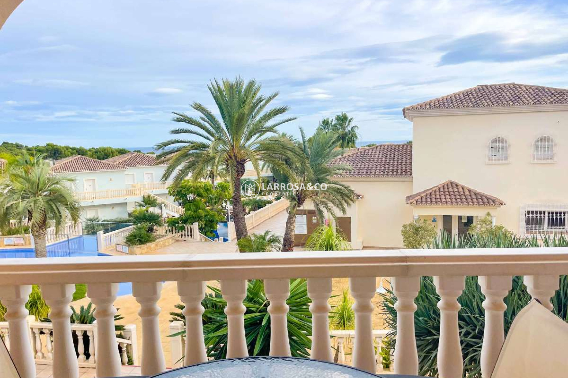 Resale - Apartment - Benissa Costa - Costa Blanca