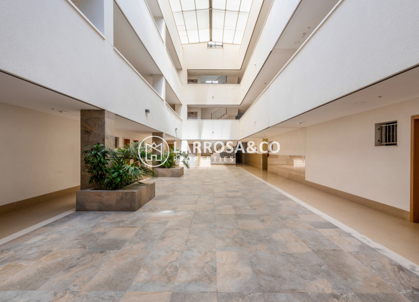 Resale - Apartment - Bigastro - Inland