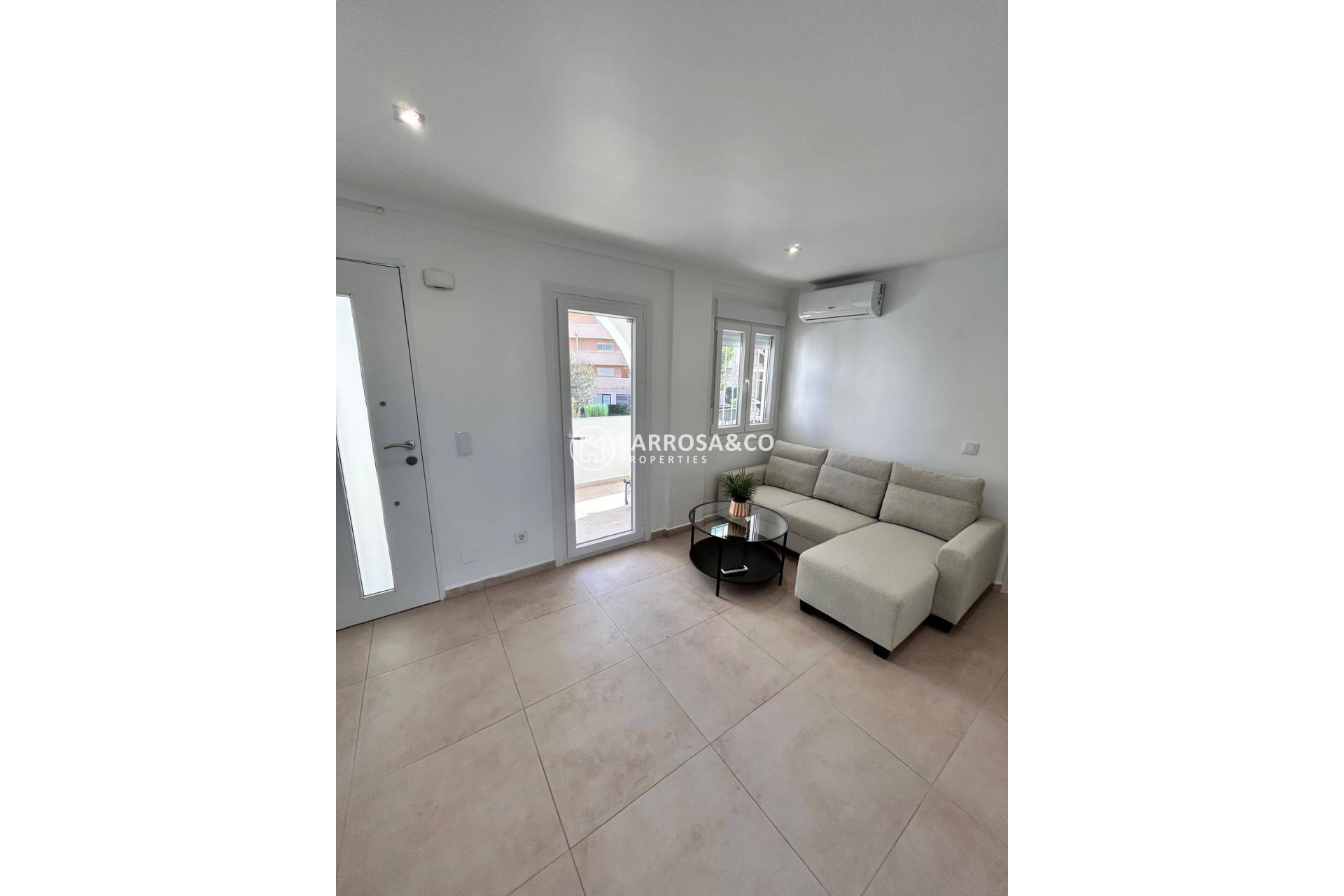 Resale - Apartment - Cabo Roig - Costa blanca