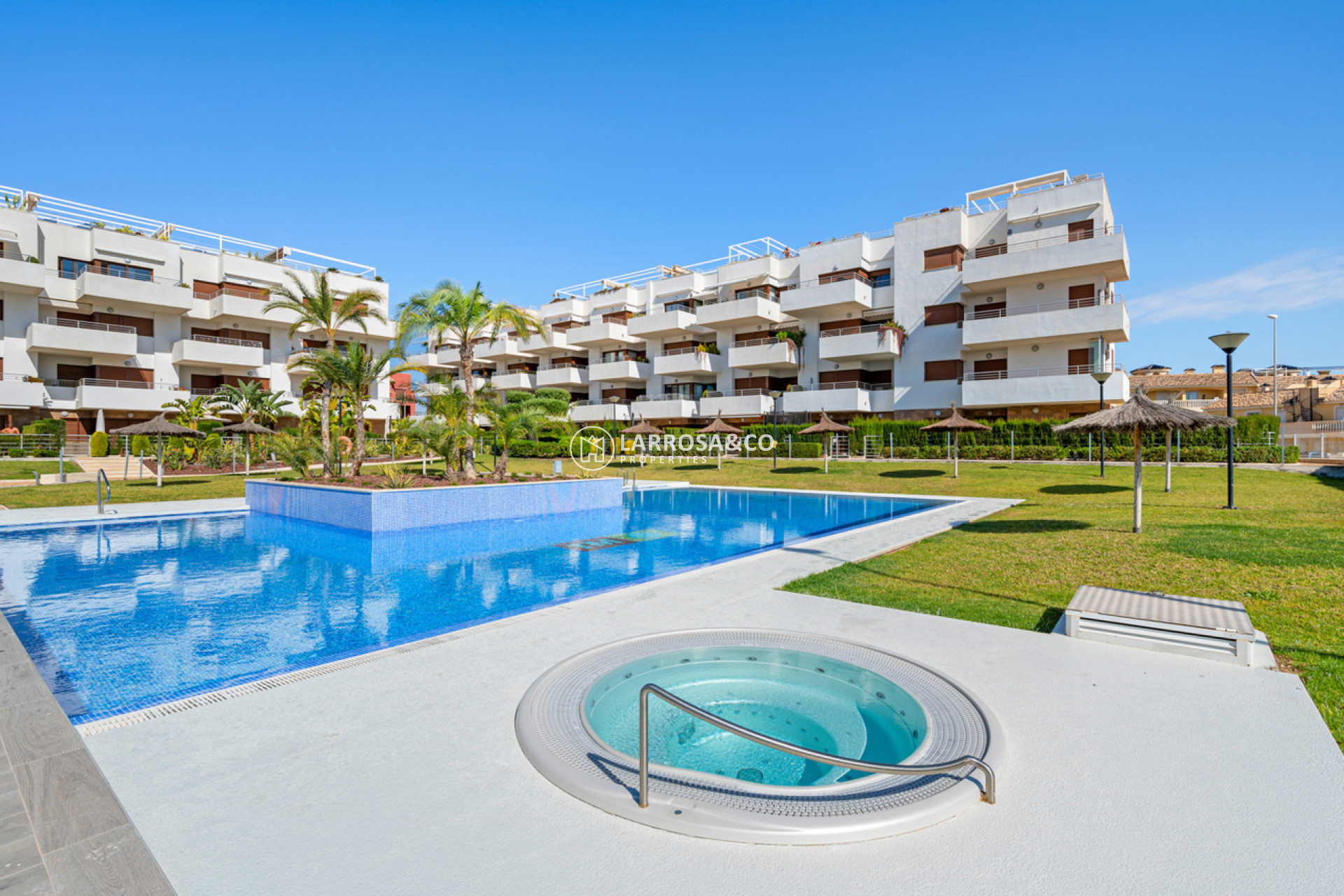 Resale - Apartment - Cabo Roig - Costa blanca