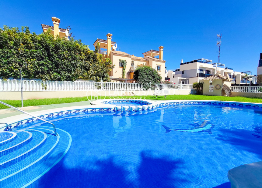 Resale - Apartment - Cabo Roig - Costa blanca