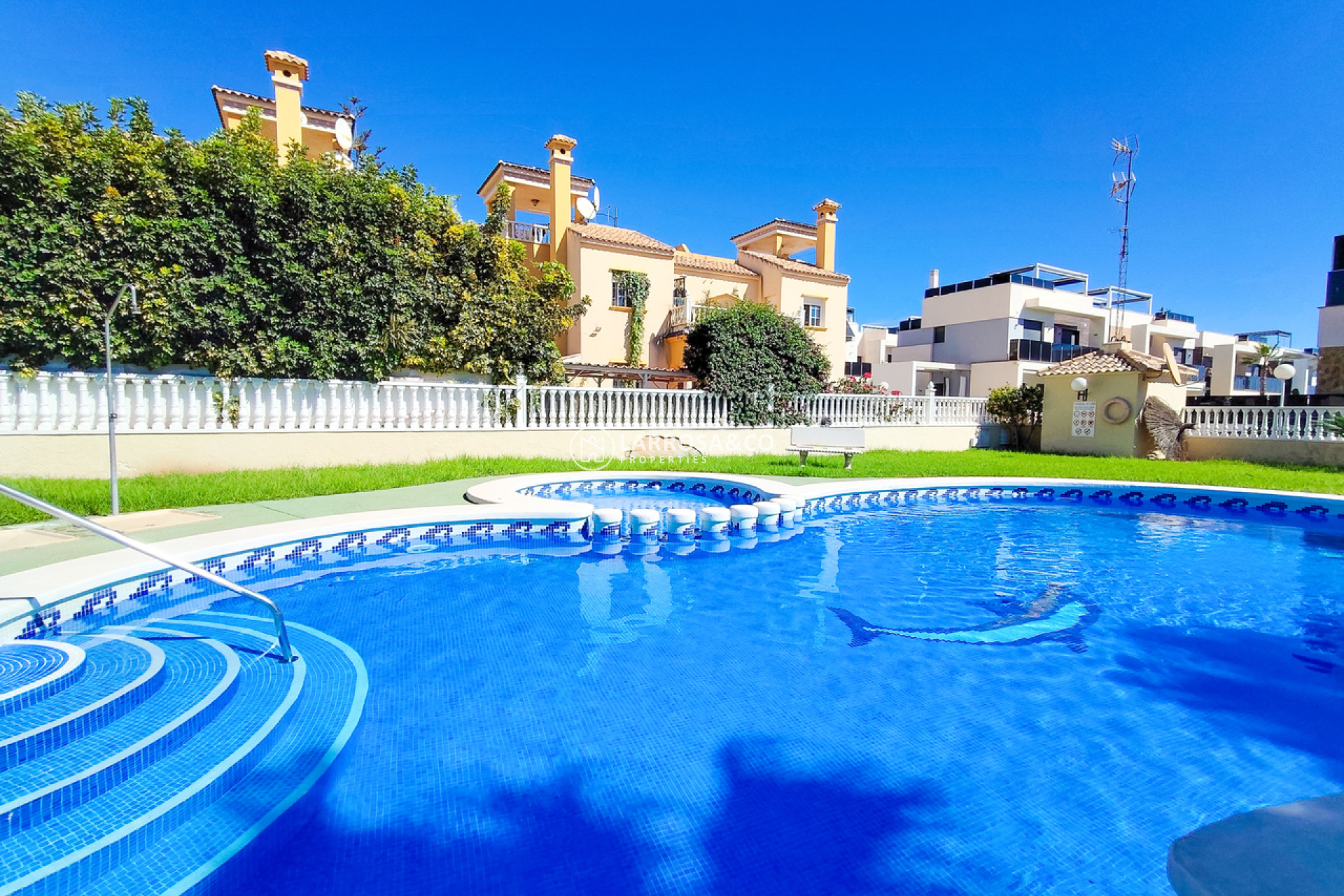 Resale - Apartment - Cabo Roig - Costa blanca