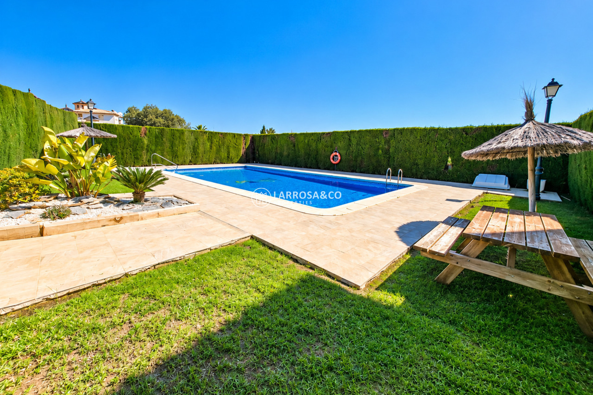 Resale - Apartment - Cabo Roig - Costa blanca