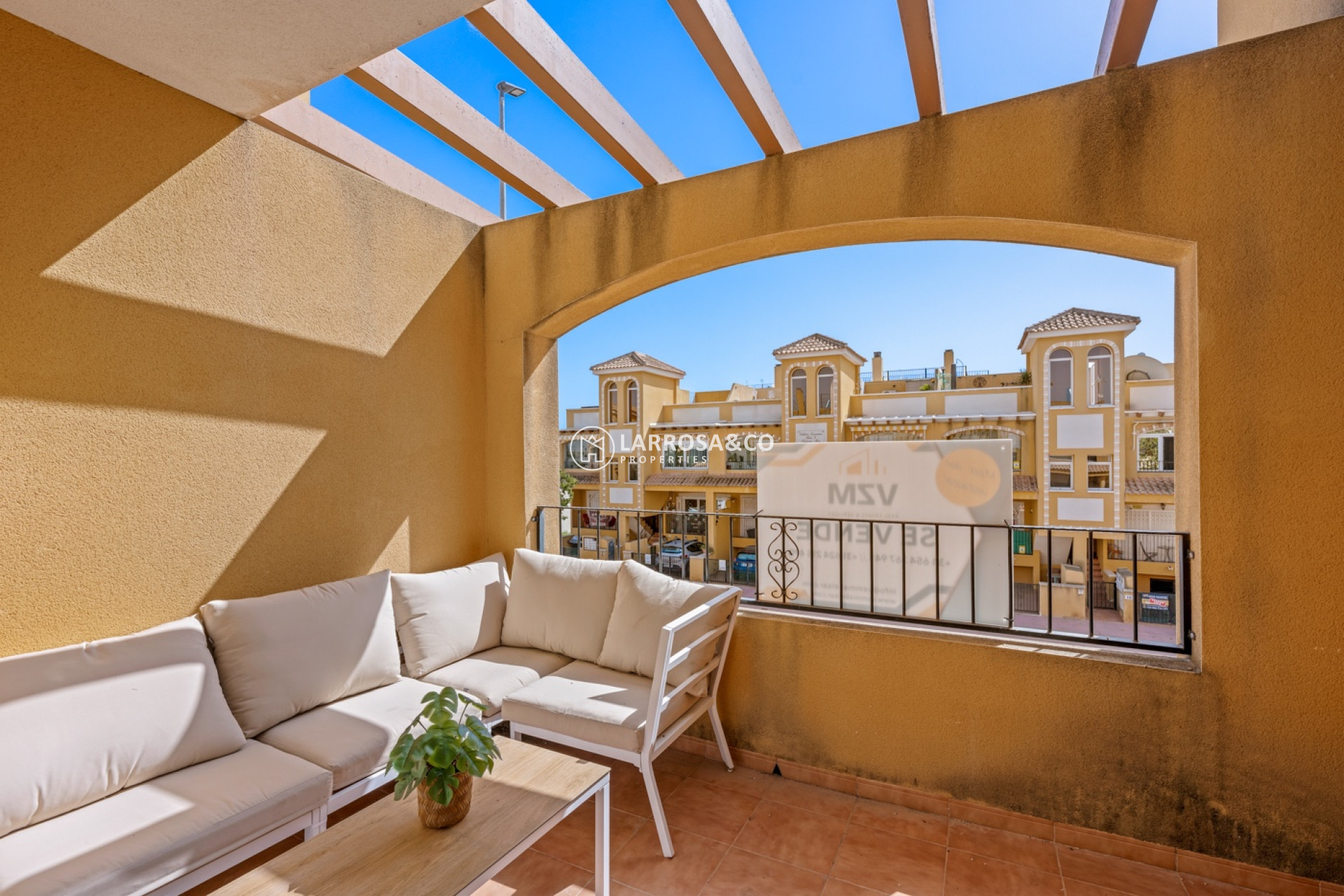 Resale - Apartment - Daya Nueva - Costa Blanca