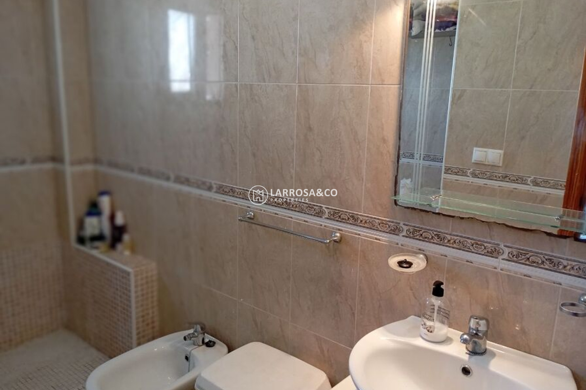 Resale - Apartment - Daya Vieja - Costa Blanca