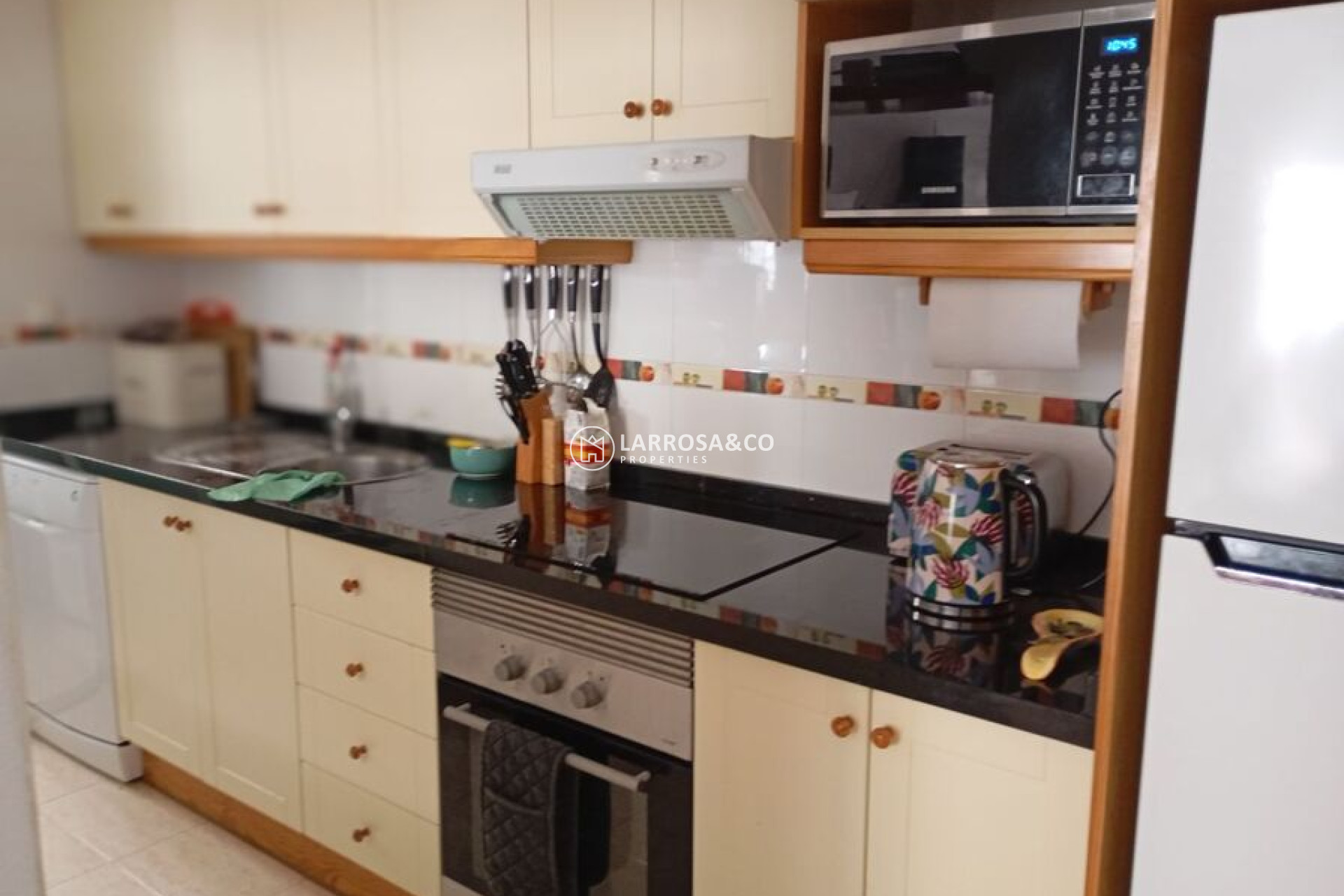 Resale - Apartment - Daya Vieja - Costa Blanca