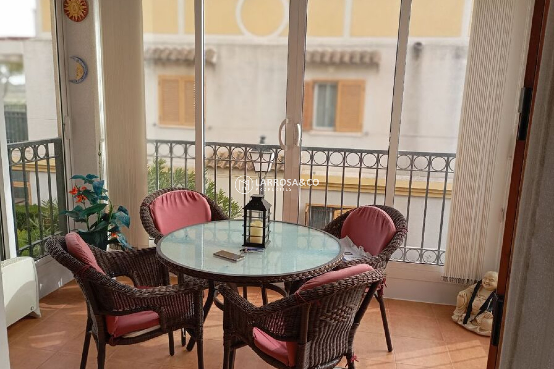 Resale - Apartment - Daya Vieja - Costa Blanca