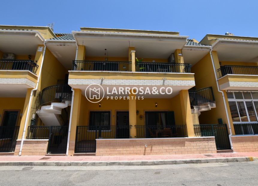 Resale - Apartment - Daya Vieja - Costa Blanca