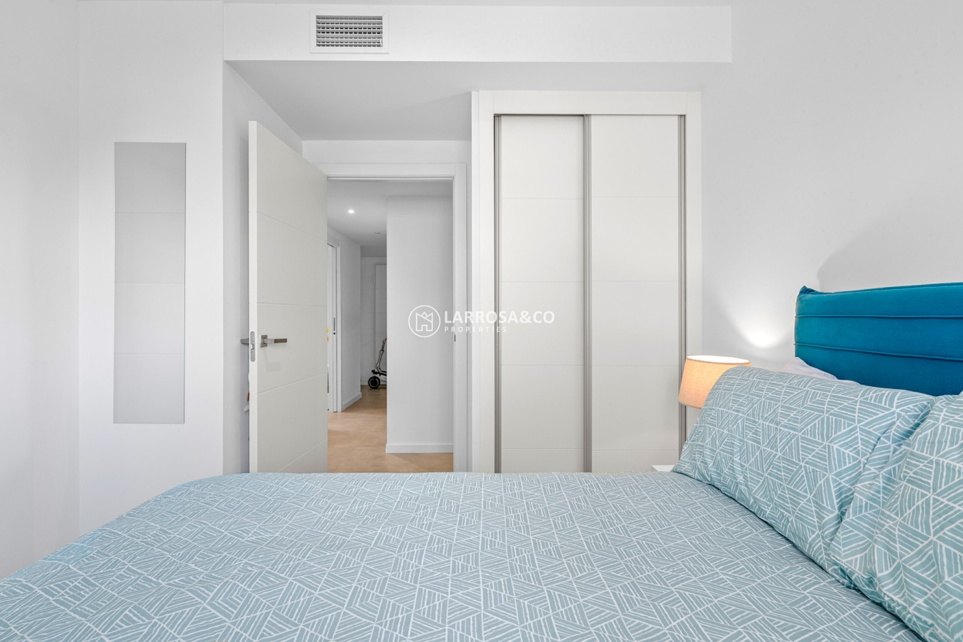 Resale - Apartment - Dehesa de Campoamor - Costa Blanca