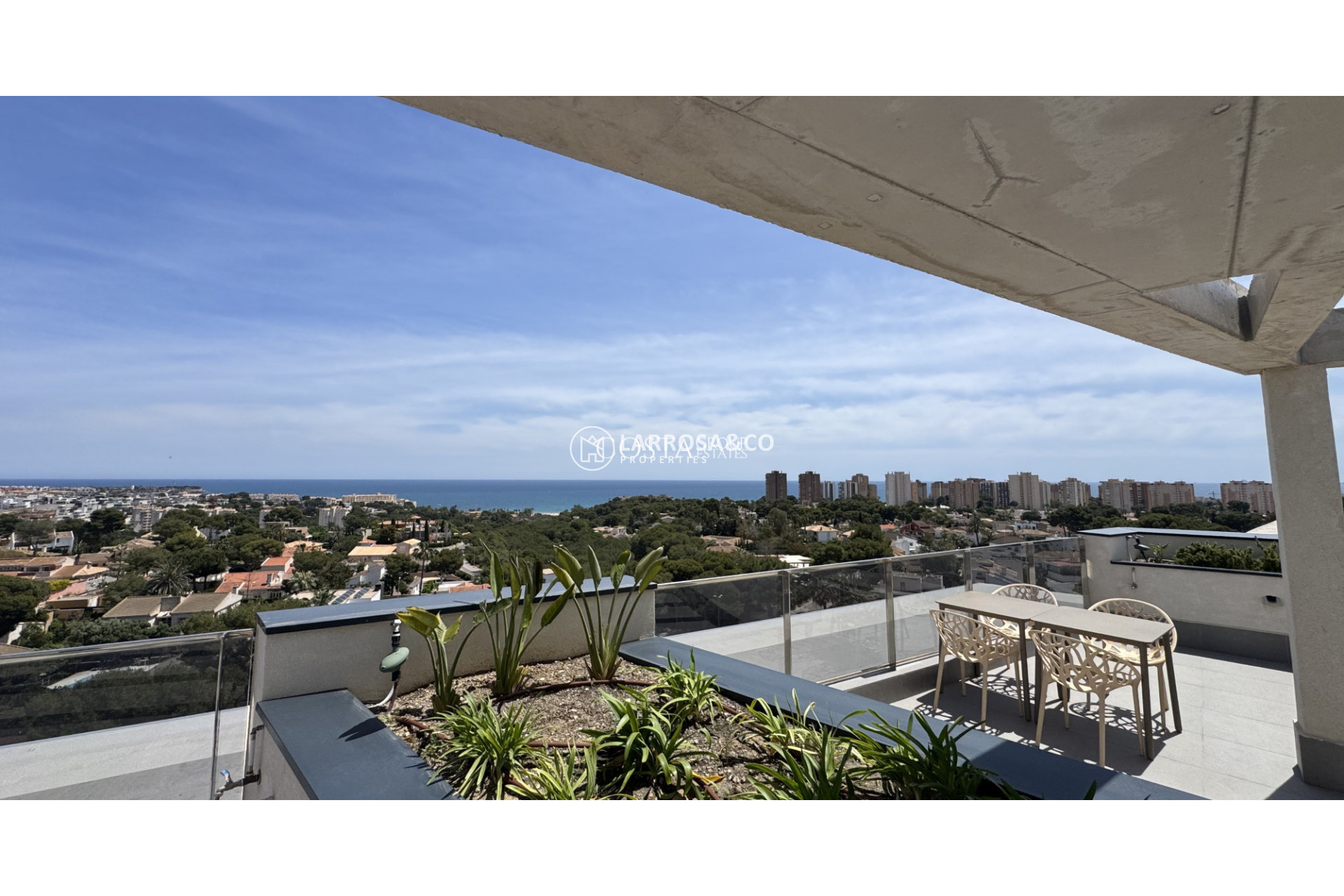 Resale - Apartment - Dehesa de Campoamor - Costa Blanca