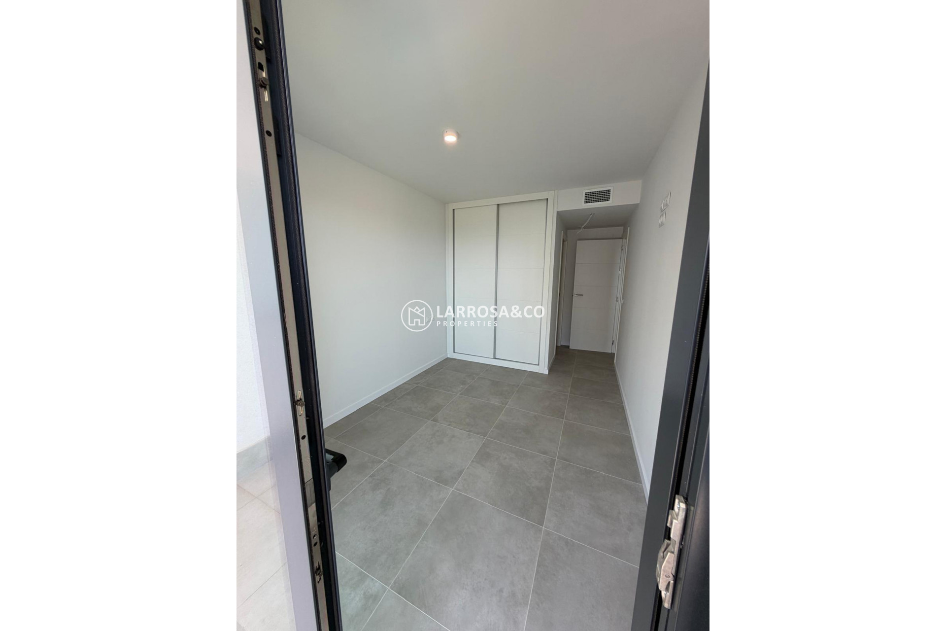 Resale - Apartment - Dehesa de Campoamor - Costa Blanca