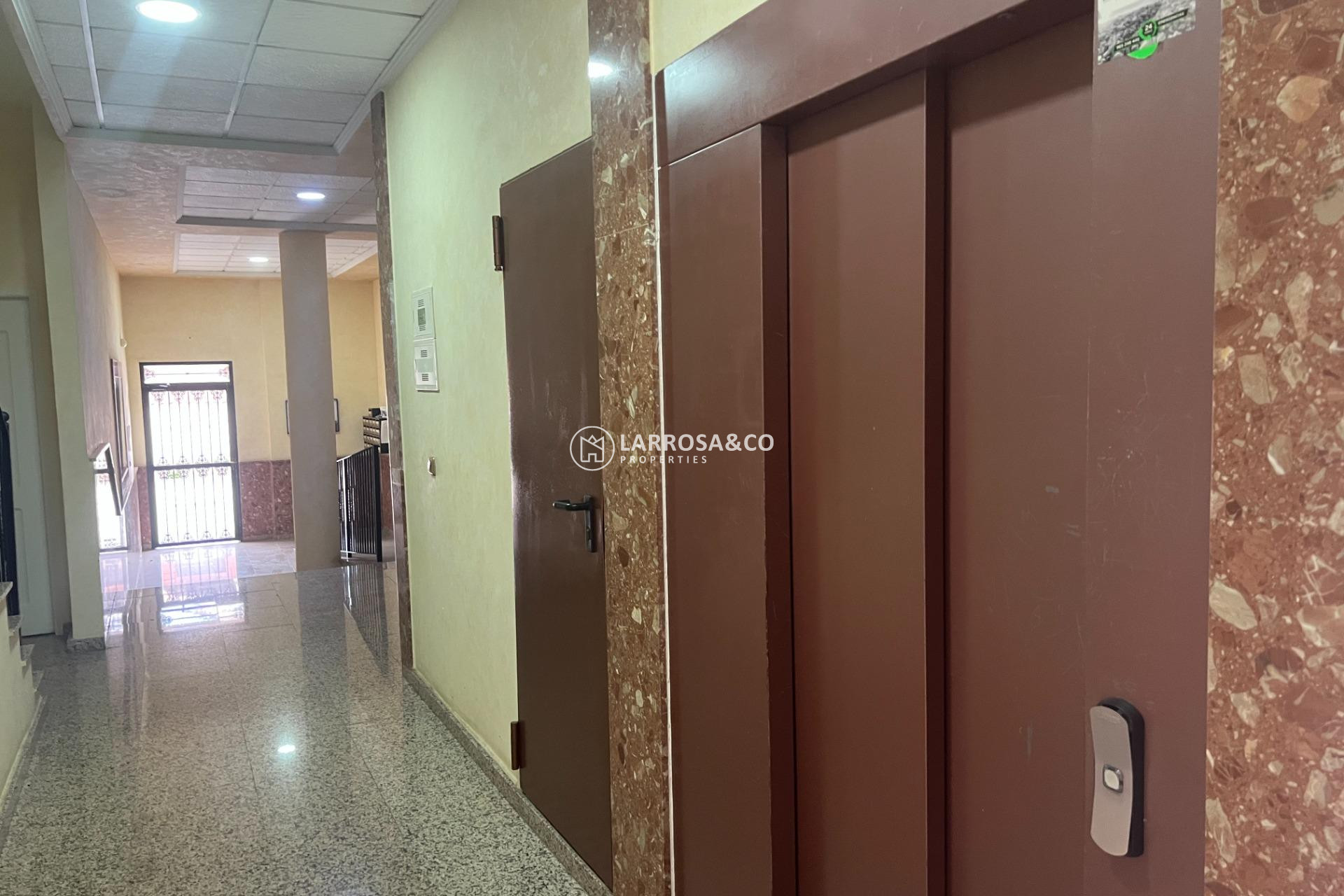 Resale - Apartment - Dolores - Comunidad valenciana