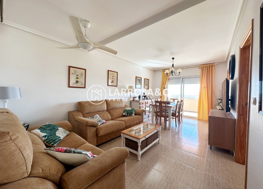Resale - Apartment / Duplex - Orihuela costa - Campoamor