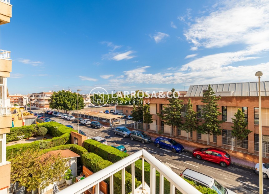 Resale - Apartment / Duplex - Torrevieja - Cala del palangre