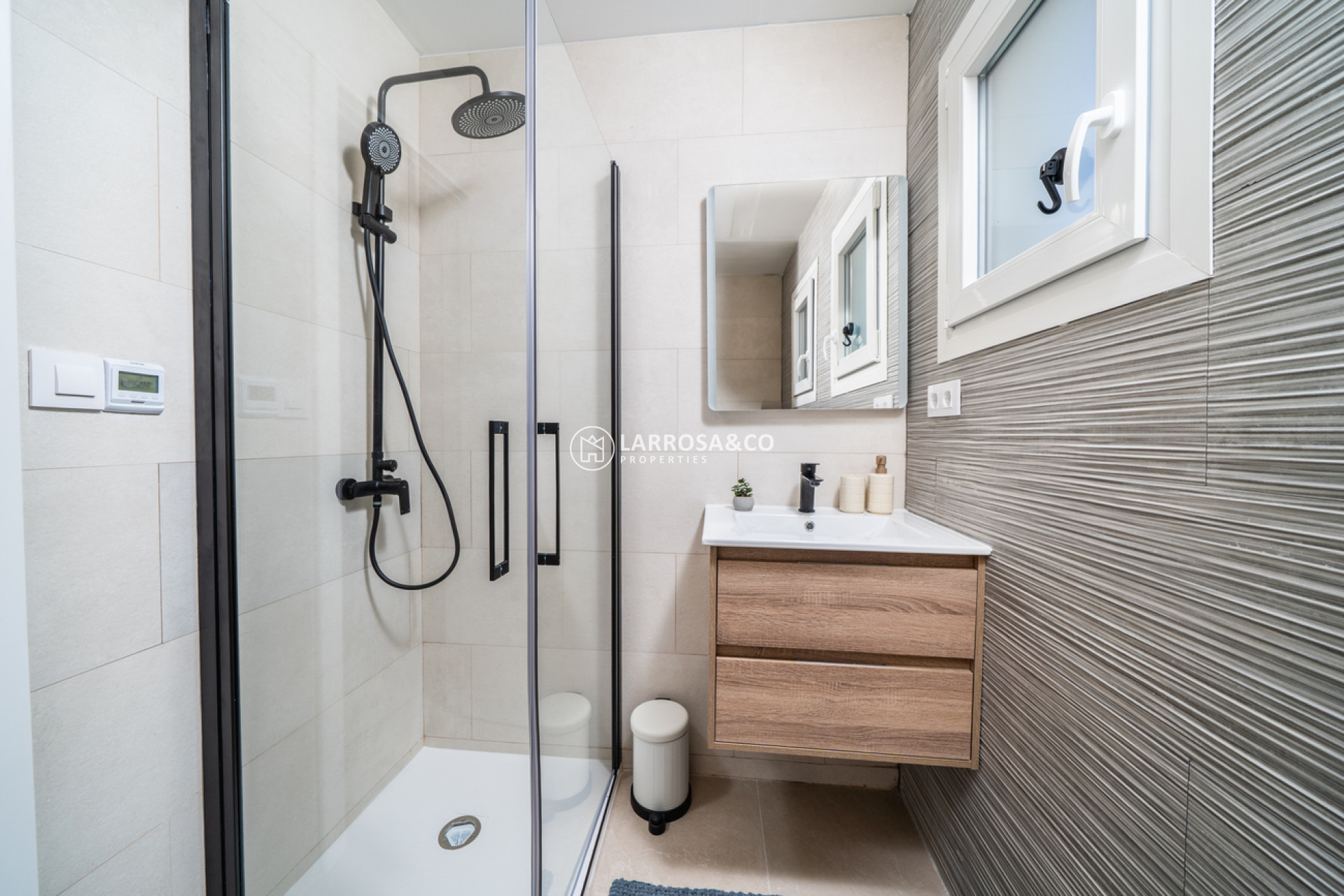 Resale - Apartment - El Chaparral - Costa Blanca