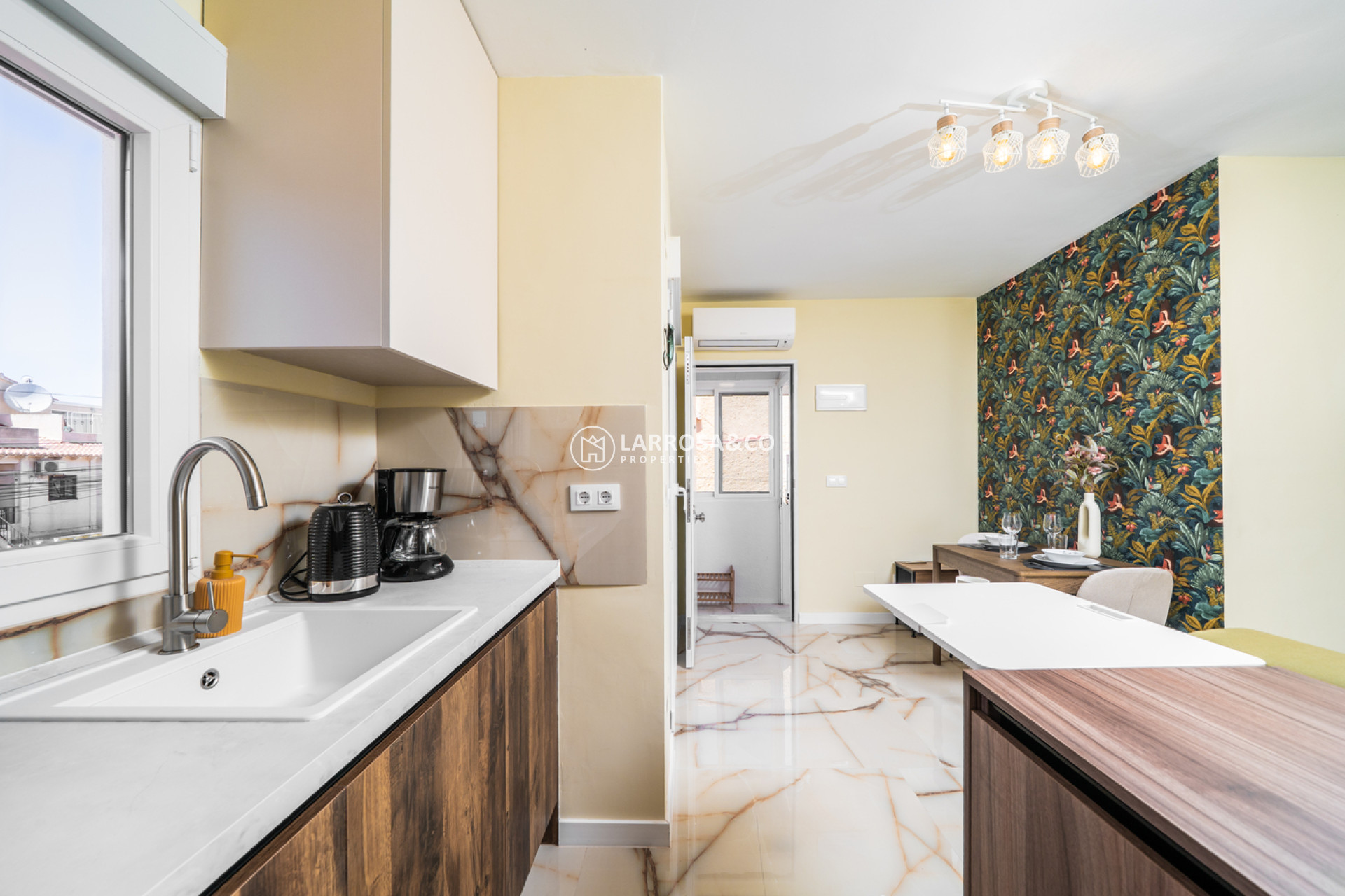 Resale - Apartment - El Chaparral - Costa Blanca