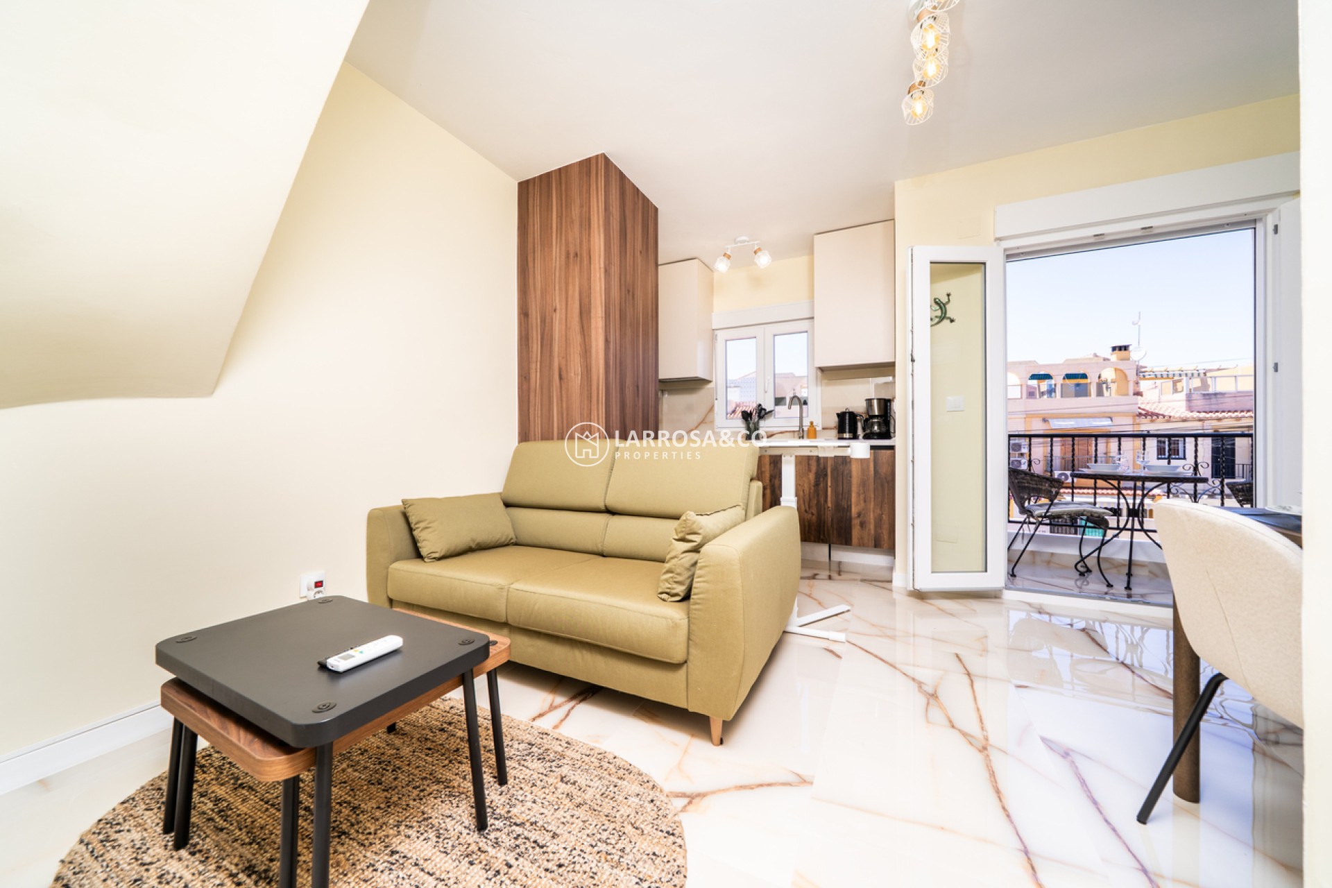 Resale - Apartment - El Chaparral - Costa Blanca
