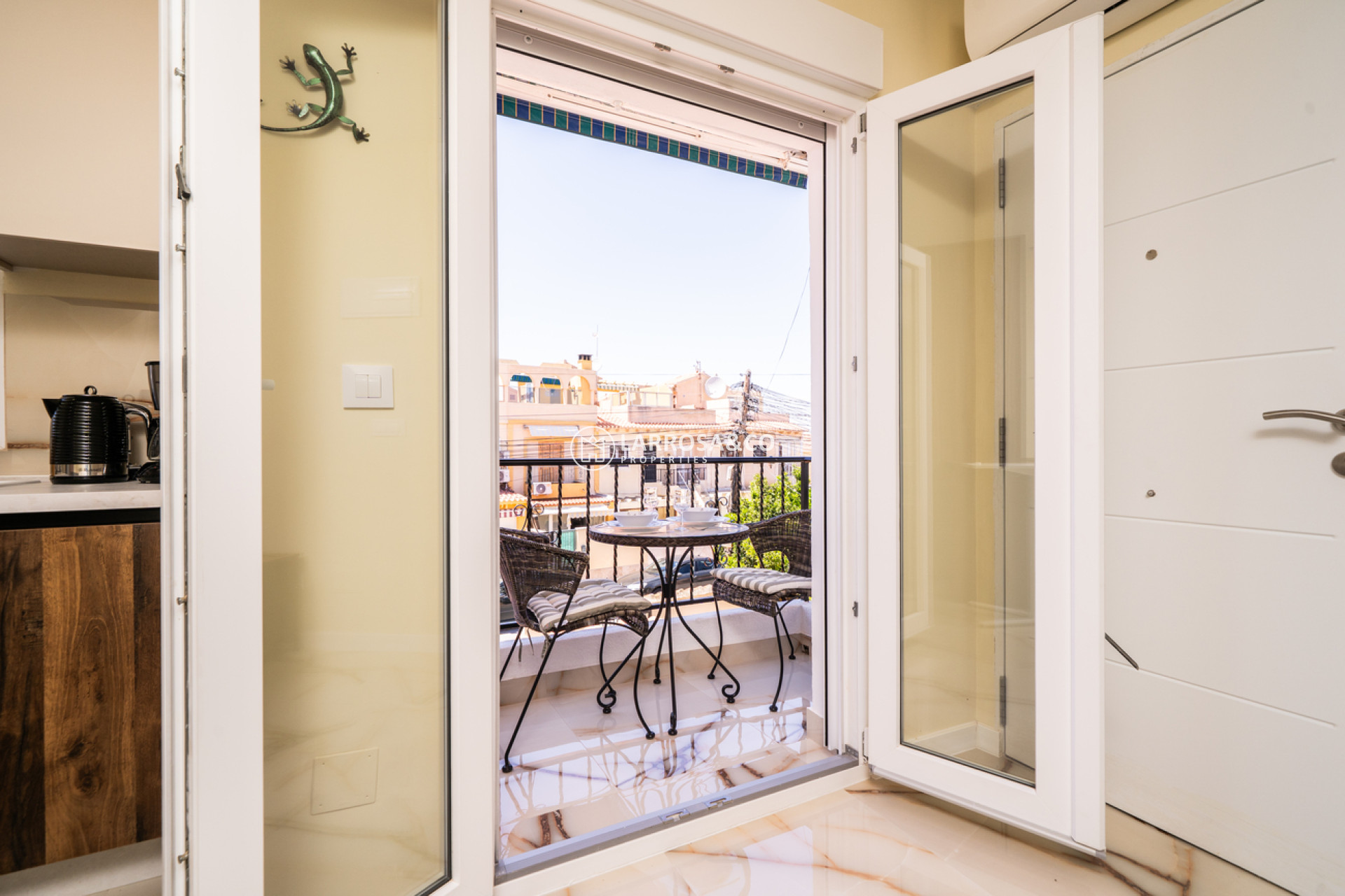 Resale - Apartment - El Chaparral - Costa Blanca