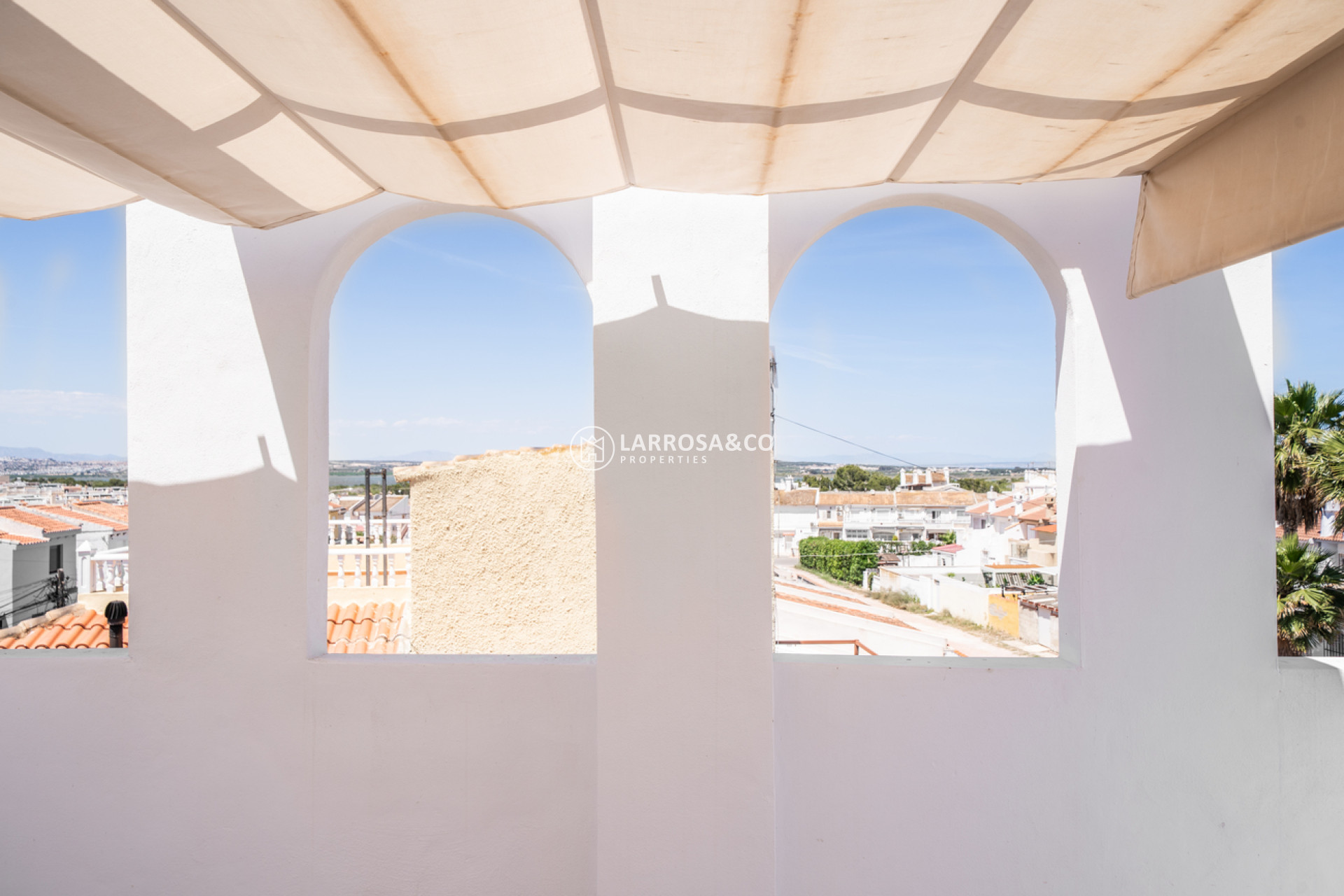 Resale - Apartment - El Chaparral - Costa Blanca