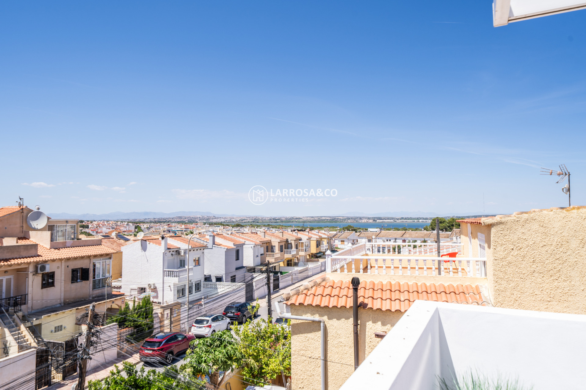 Resale - Apartment - El Chaparral - Costa Blanca