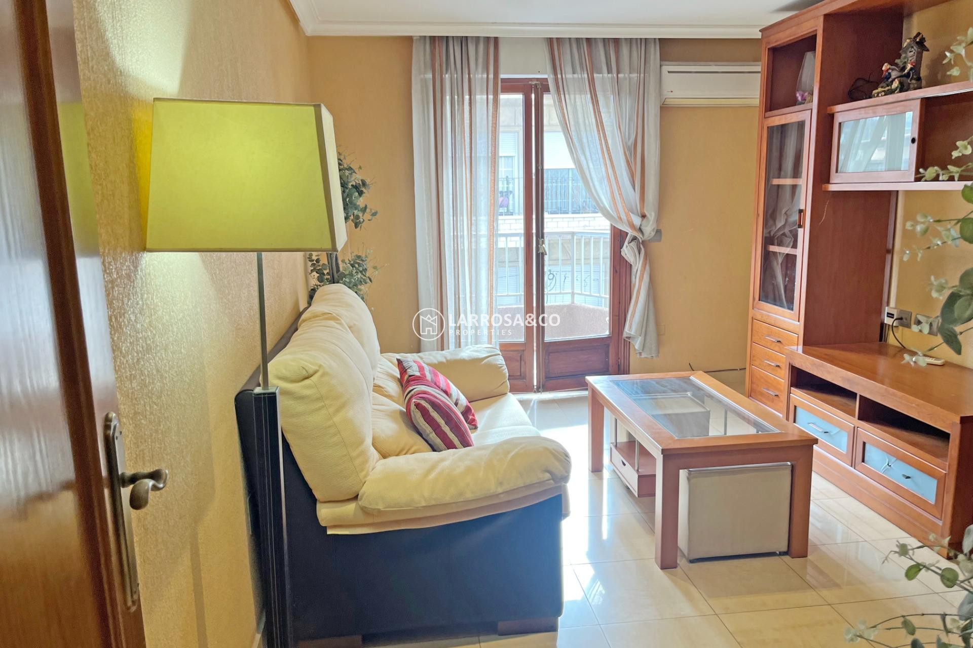 Resale - Apartment - Formentera del Segura - Los Palacios