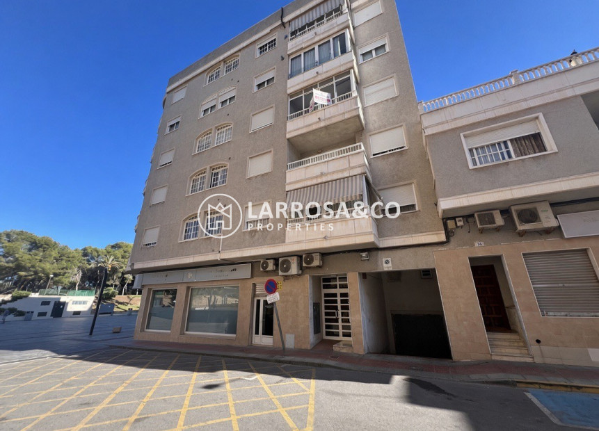 Resale - Apartment - Guardamar del Segura - Avenida los pinos