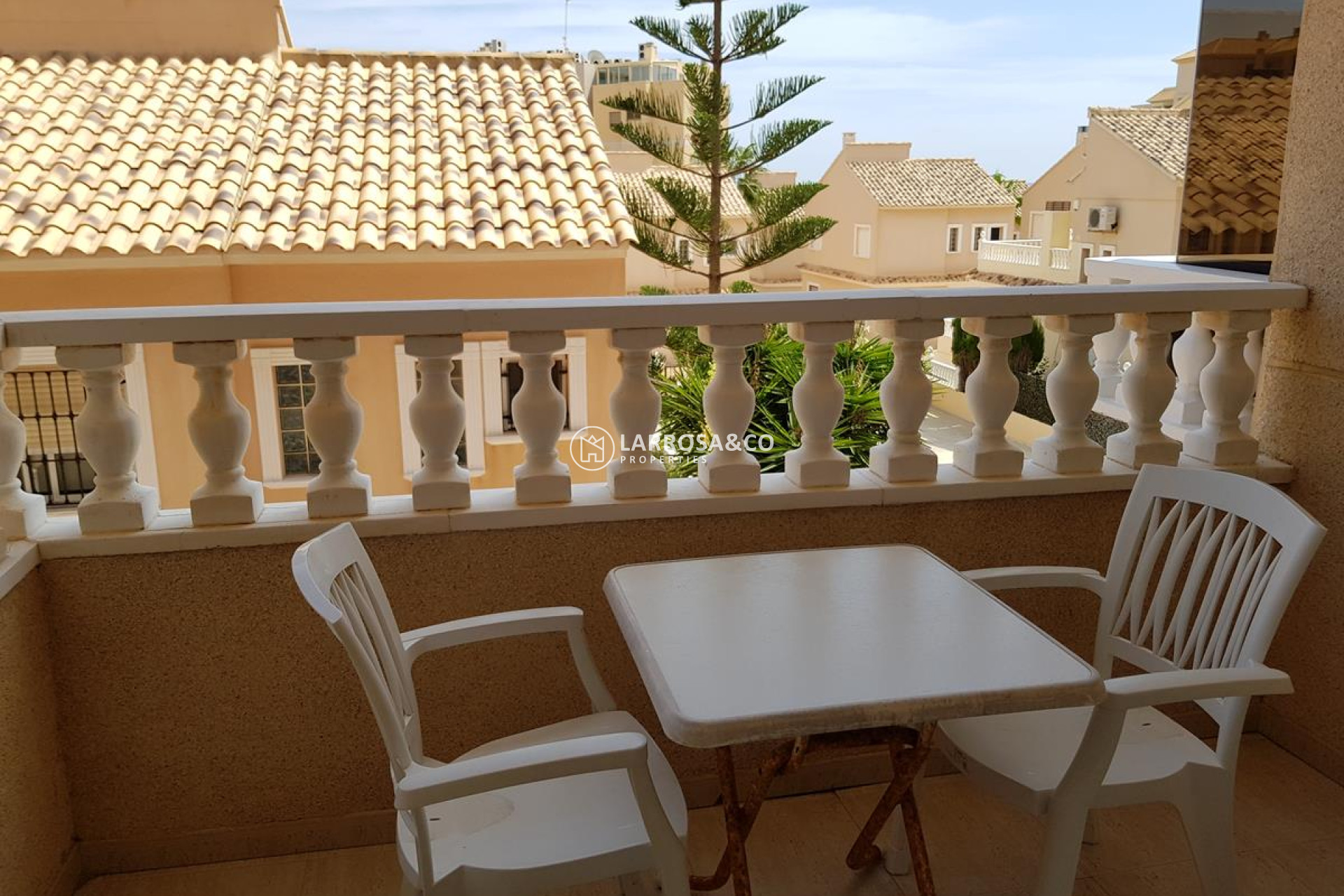 resale-apartment-guardamar-del-segura-beach-terrace-1-rv2085   