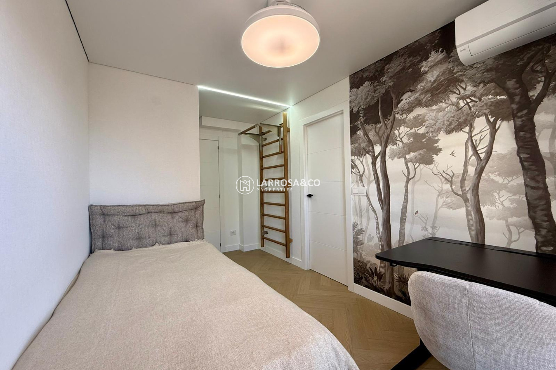 Resale - Apartment - Guardamar del Segura - Centro