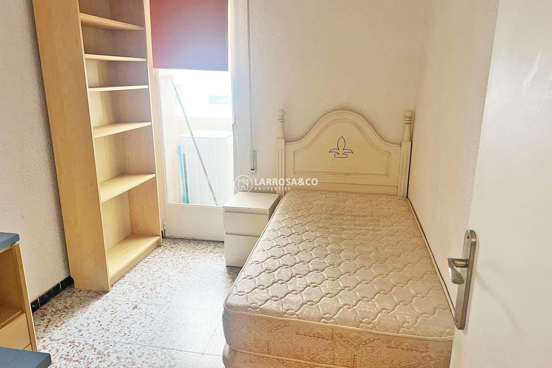 Resale - Apartment - Guardamar del Segura - Centro