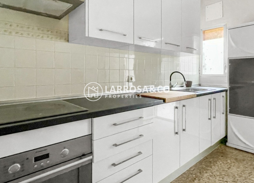 Resale - Apartment - Guardamar del Segura - Costa Blanca