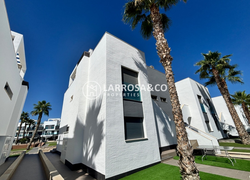 Resale - Apartment - Guardamar del Segura - El Raso