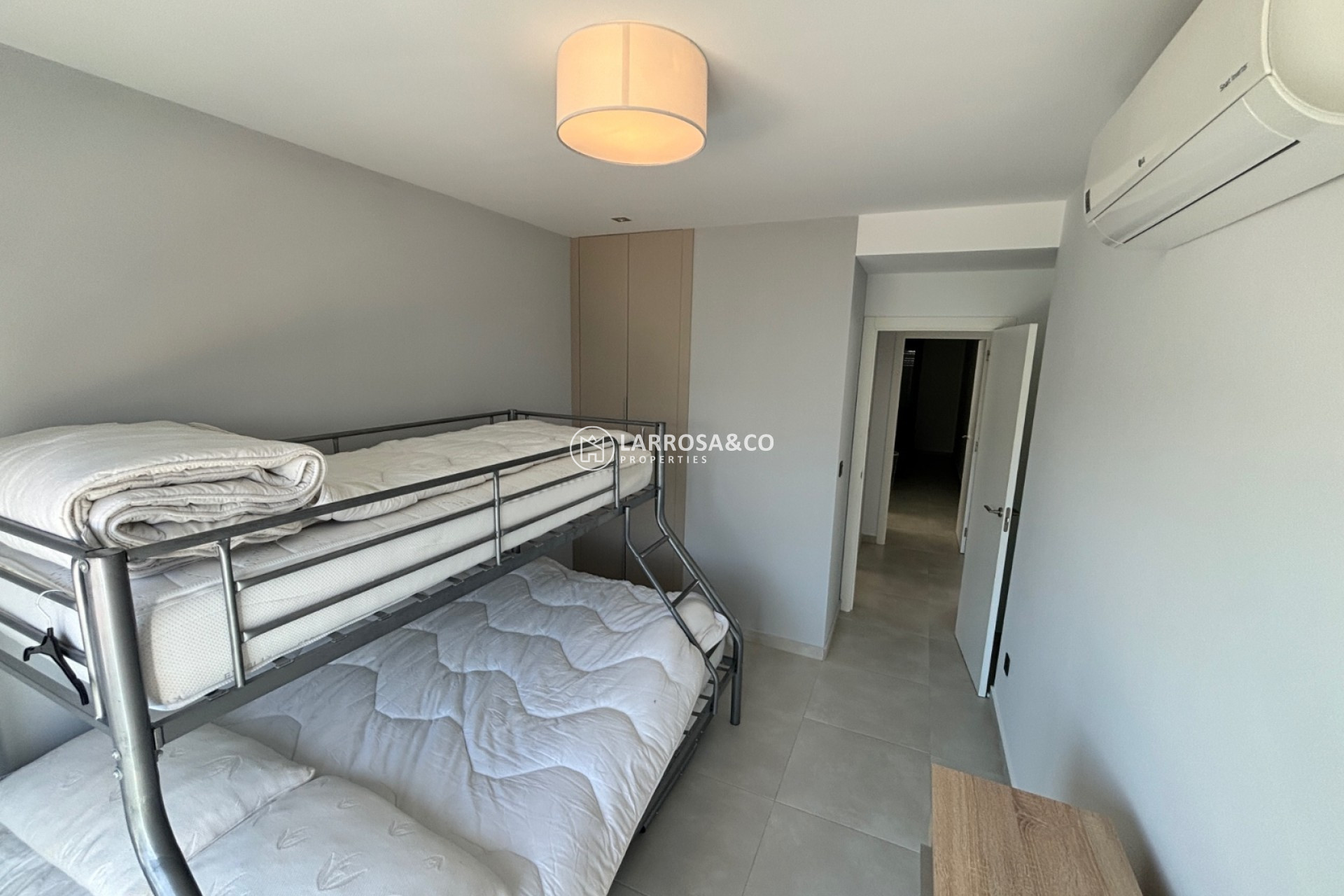 Resale - Apartment - Guardamar del Segura - El Raso