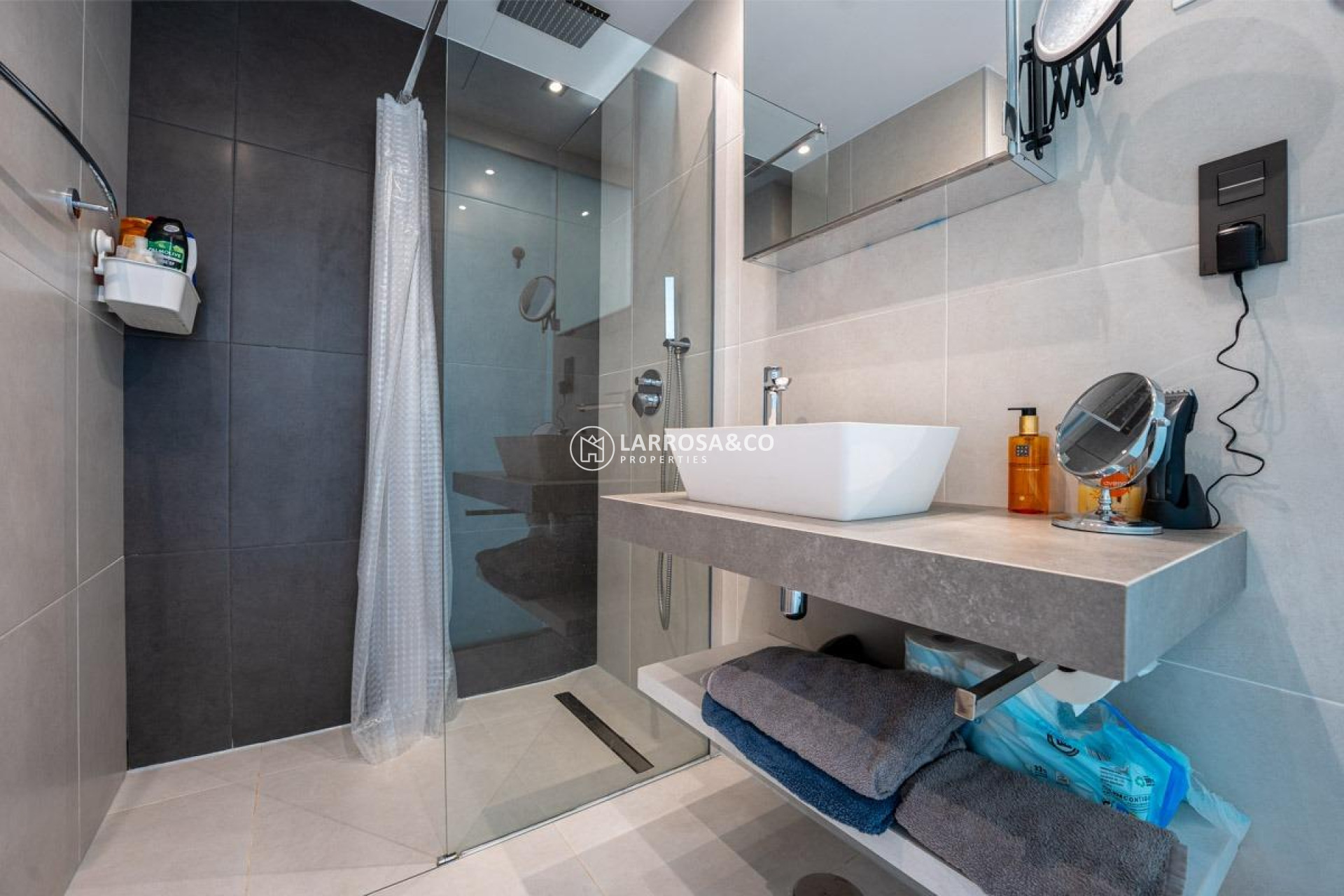 Resale - Apartment - Guardamar del Segura - El Raso