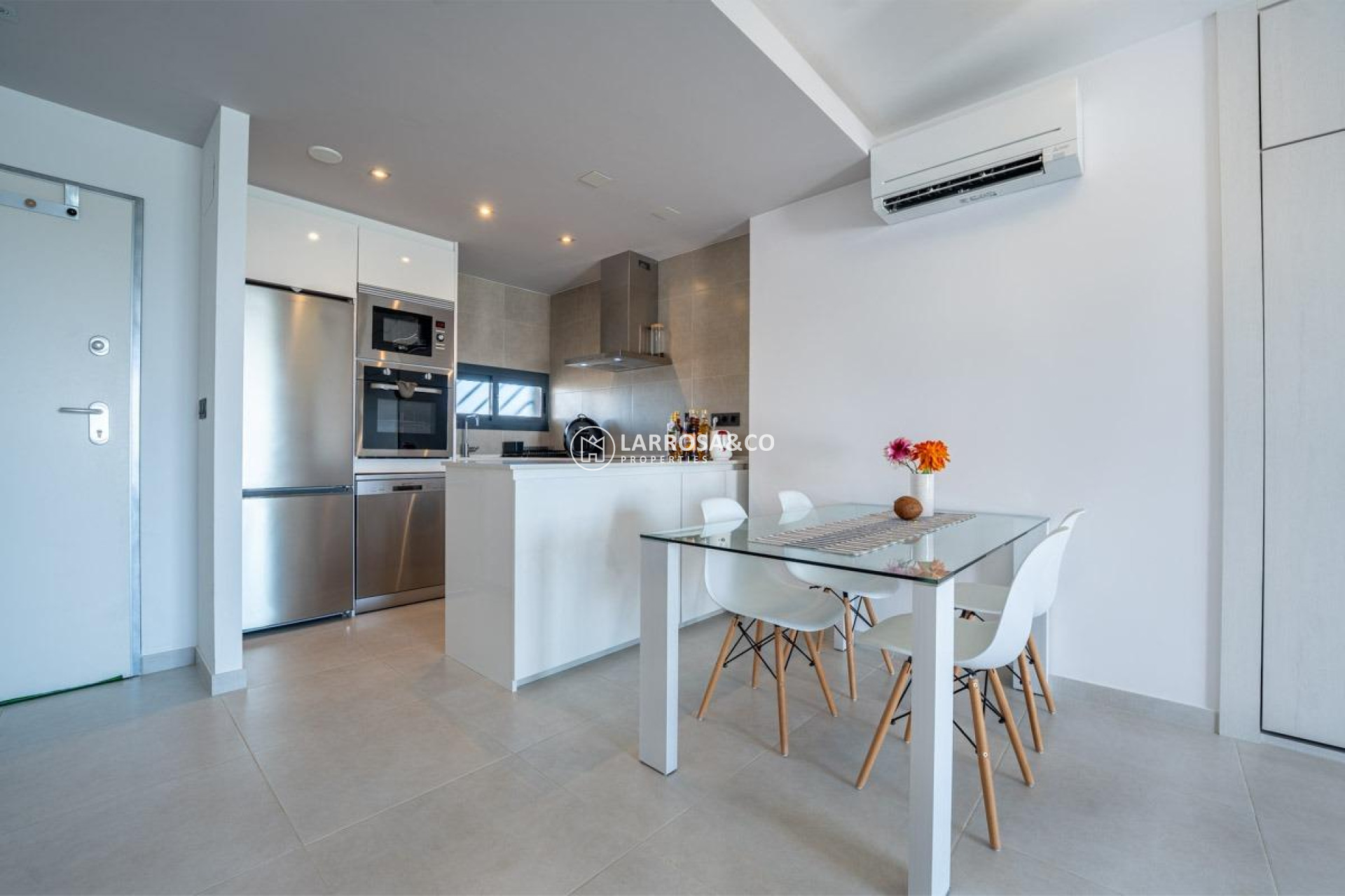 Resale - Apartment - Guardamar del Segura - El Raso