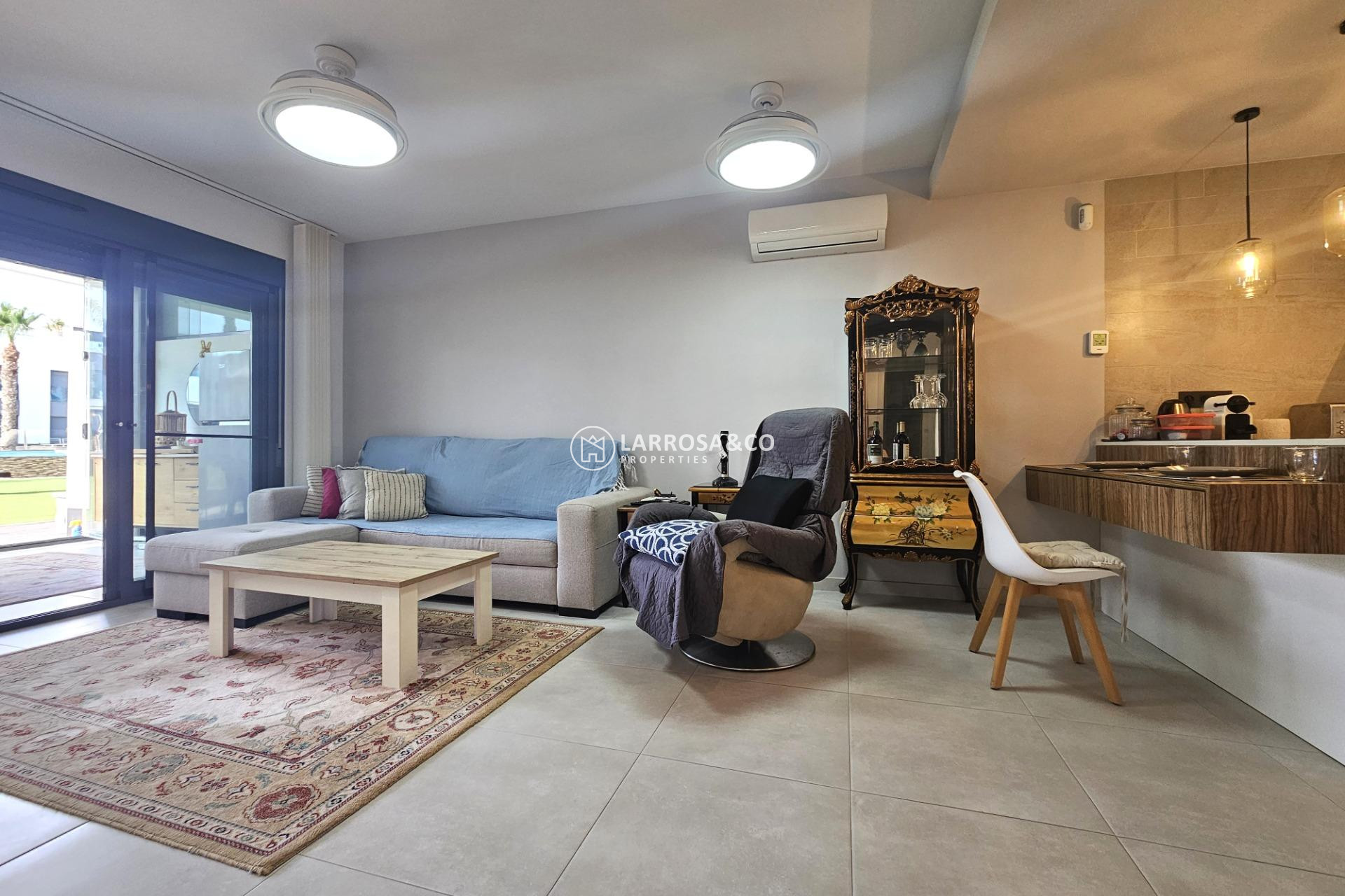 Resale - Apartment - Guardamar del Segura - El Raso