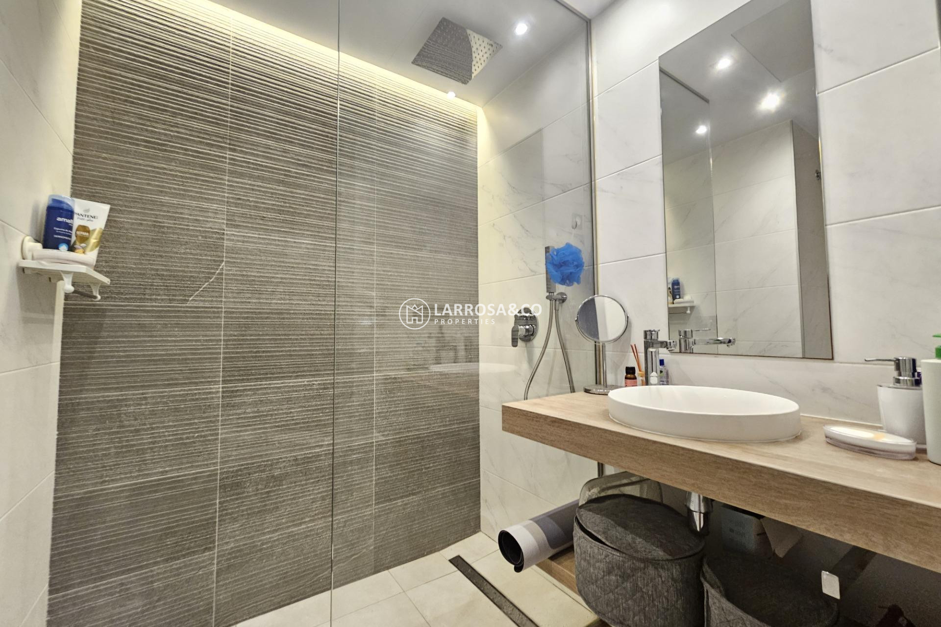 Resale - Apartment - Guardamar del Segura - El Raso