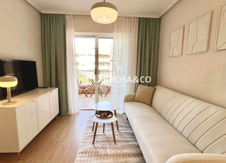 Resale - Apartment - Guardamar del Segura - MERCADONA