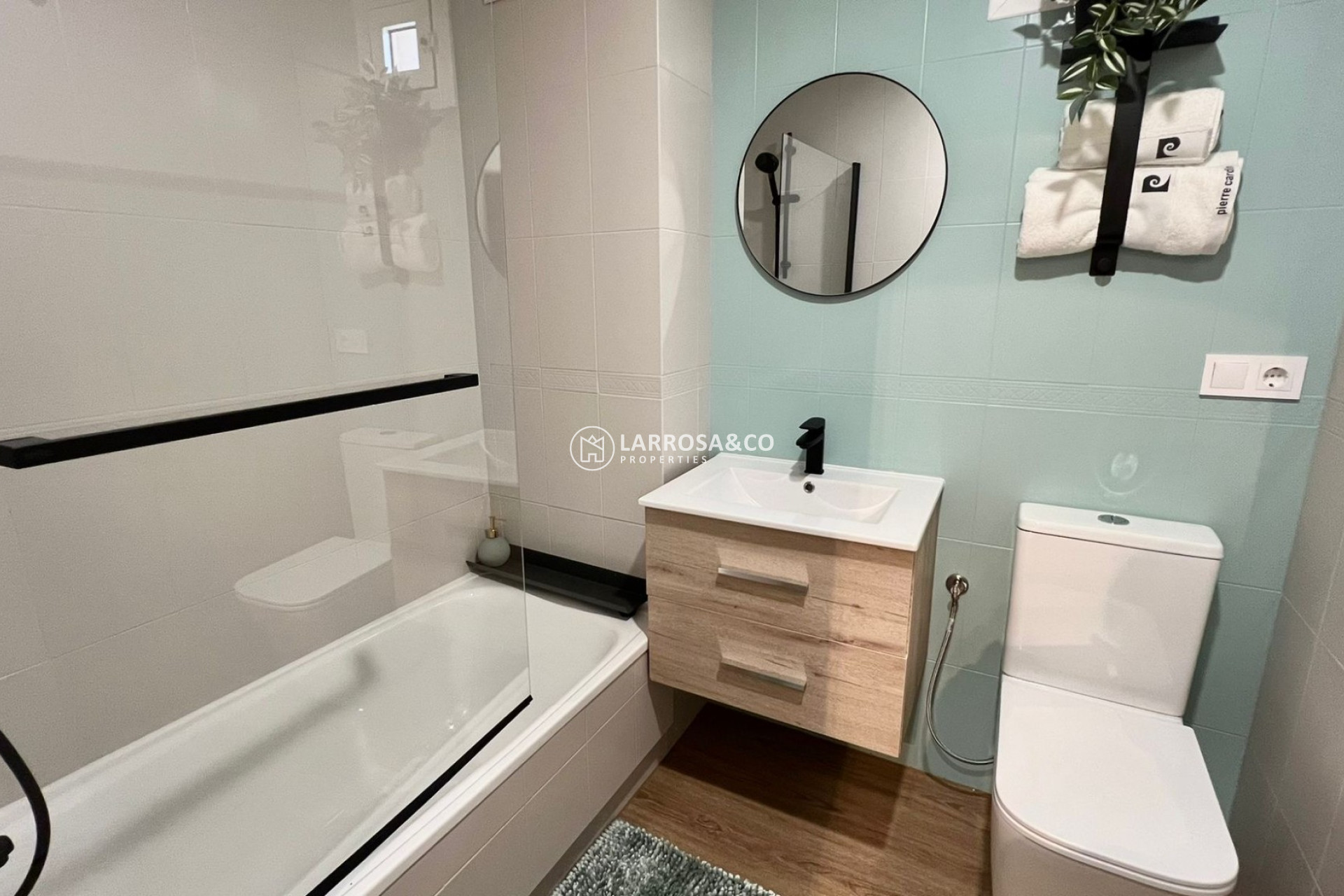 Resale - Apartment - Guardamar del Segura - MERCADONA